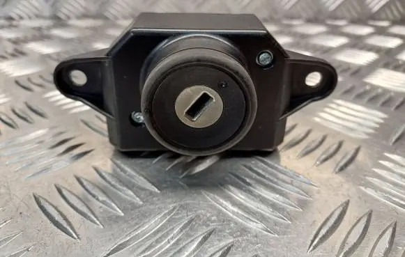 Audi A6 S6 C6 4F Ignition lock 4F0909131E 4F0910131E
