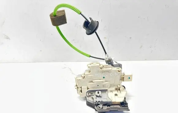 Audi A5 8T 8F Front door lock 8J1837016A