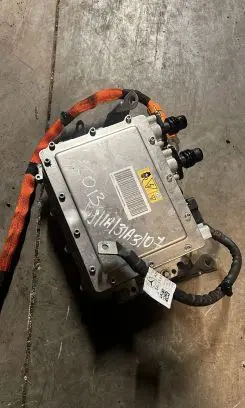 Mercedes-Benz EQC Voltage converter inverter A0003424800