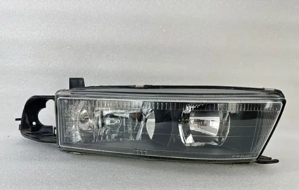 Mitsubishi Galant Headlight/headlamp 75257525 7525
