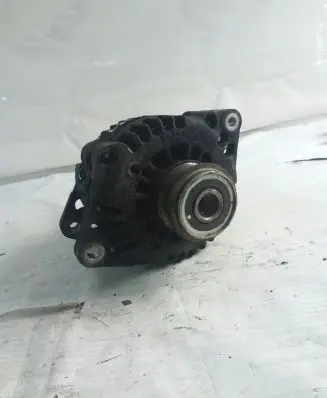 Opel Astra H Generator/alternator Z17DTR