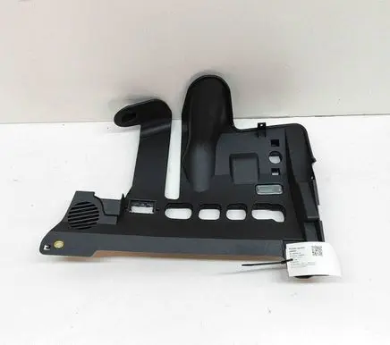 Audi e-tron Dashboard lower bottom trim panel 4M0035454A 4KR863083
