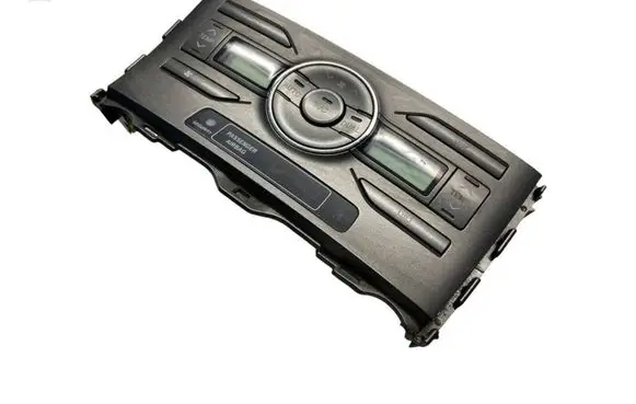 Toyota Auris 150 Climate control unit 7E30631002CRA 5590002230B