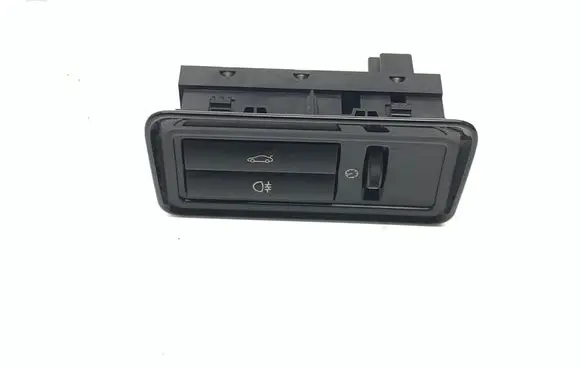 Jaguar XJ X351 Tailgate/boot open switch button AW9311654AA