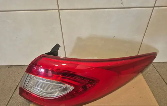 Hyundai ix35 Rear/tail lights 924022Y500