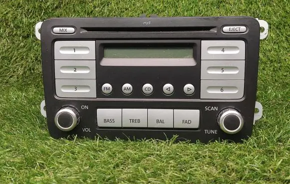 Volkswagen Eos Radio/CD/DVD/GPS head unit 1K0035161B