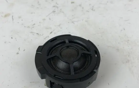 Audi A6 C7 Parcel shelf speaker 
