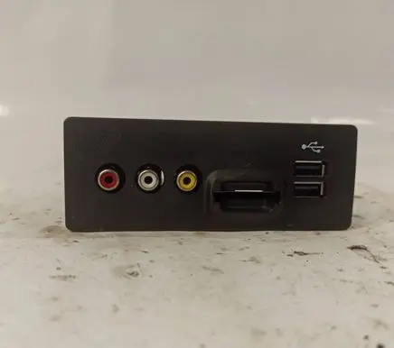 Ford Mondeo MK V USB socket connector BT4T-14F014-AE
