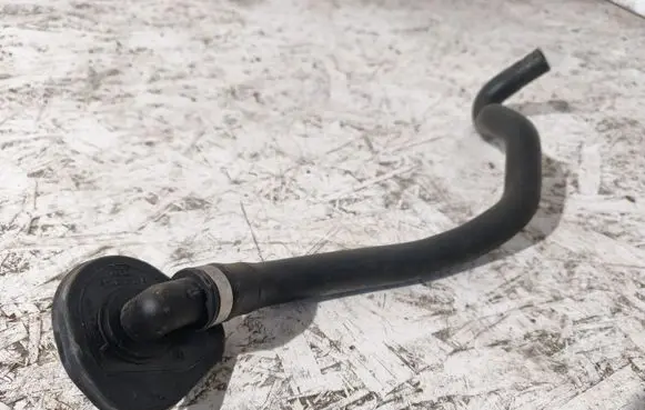 Audi A4 S4 B9 Engine coolant pipe/hose 8W0122291AK