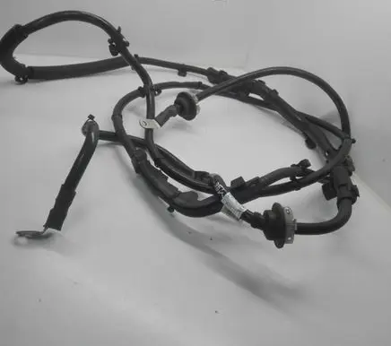 Audi RS4 Positive cable (battery) 8K1971225H