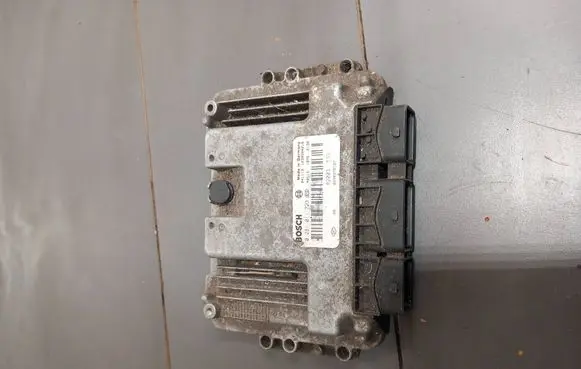 Volkswagen PASSAT B6 Engine control unit/module 0281011723 8200311539 8200376187