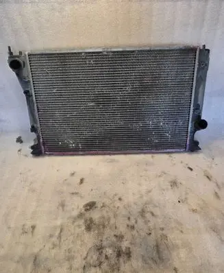 Toyota Avensis T250 Coolant radiator 