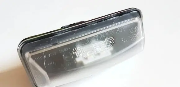 Subaru Forester SK Number plate light A047588 30905 24893