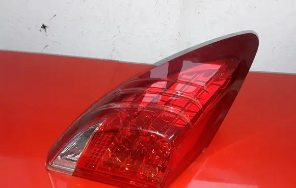 Honda Civic IX Rear/tail lights 3355ATV0E002 FR26260102