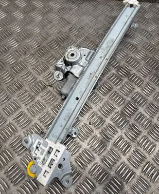 Nissan X-Trail T32 Front door window regulator with motor 807204CA0A