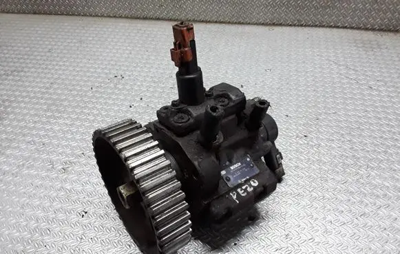 Peugeot 406 Fuel injection high pressure pump 0445010010