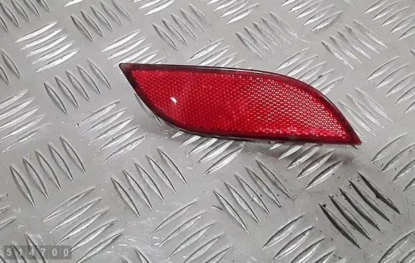 Rear tail light reflector