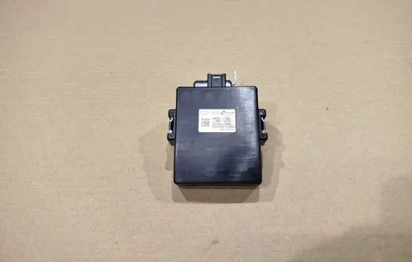 KIA Pro Cee'd III Antenna control unit 29630J7400 ES74KJ7J0951