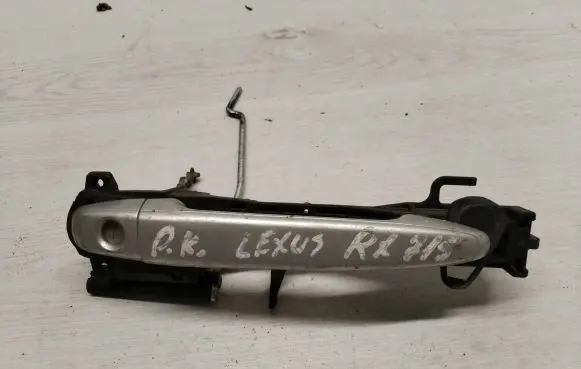 Lexus RX 300 Front door exterior handle