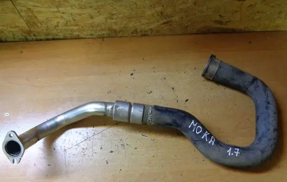 Opel Mokka Intercooler hose/pipe 1401070146 95091769