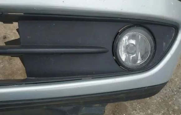 Renault Laguna II Front bumper lower grill