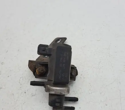 Volkswagen PASSAT B4 Turbo solenoid valve 1H0906627 95T081 72190320