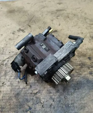 Citroen C6 Fuel injection high pressure pump 4S7Q9B395AJ A2C20003757