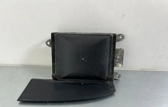 BMW 5 F10 F11 Blind spot module 6862475 686247501