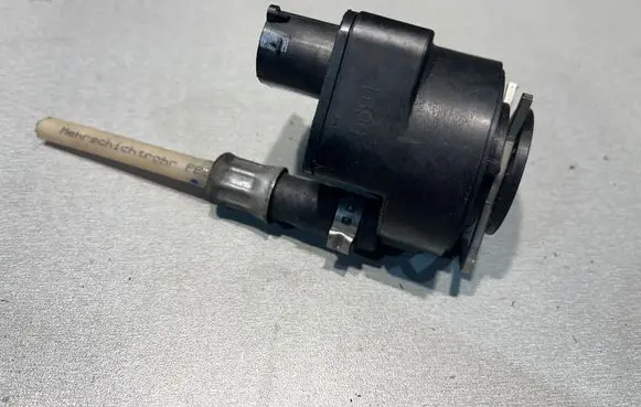 BMW 3 E92 E93 Fuel filter heater 8509766 3001041