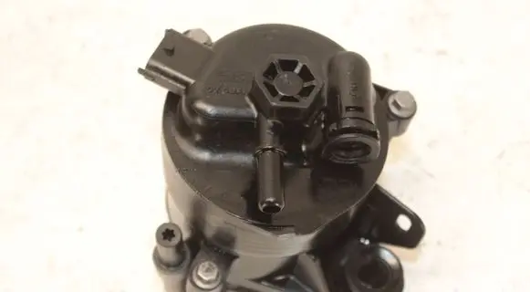 Peugeot Expert Fuel filter housing 8V13B06