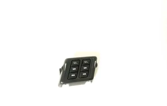 Volvo XC90 Steering wheel buttons/switches 8633112
