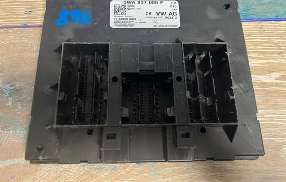 Volkswagen Golf VIII Other control units/modules 5WA937086P