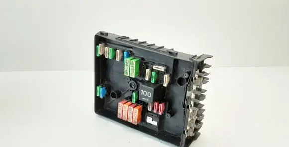 Seat Altea Fuse module 1K0937125A