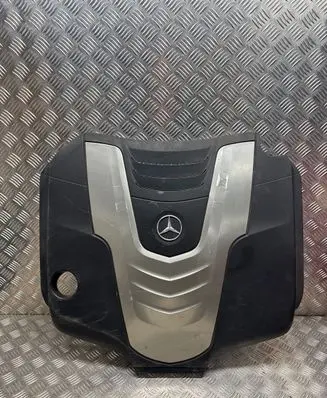 Mercedes-Benz E W213 Engine cover (trim) A6420108309 150616