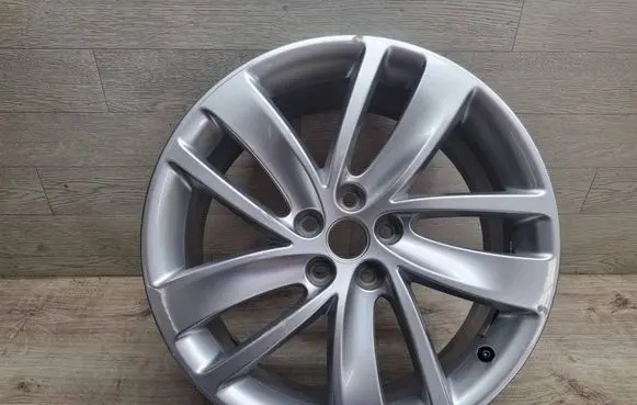 Opel Astra J R18 alloy rim 13367275