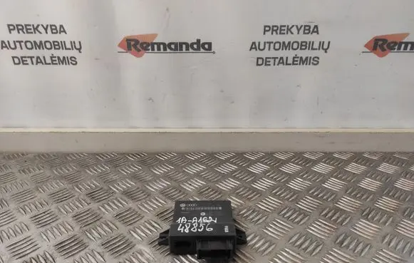 Audi Q7 4L Gateway control module 4L0907468