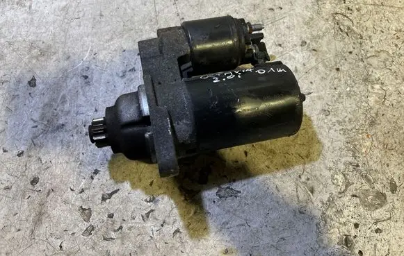 Skoda Octavia Mk1 (1U) Starter motor 0001121008