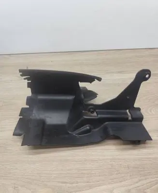 Volvo V60 Intercooler air guide/duct channel 31353047