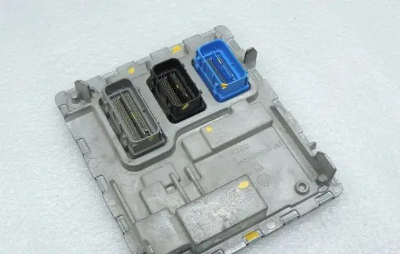 Opel Insignia B Engine control unit/module 12693292 12697426 12696740