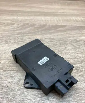 Ford Mondeo Mk III Light module LCM 3S7T3F856AB G952A