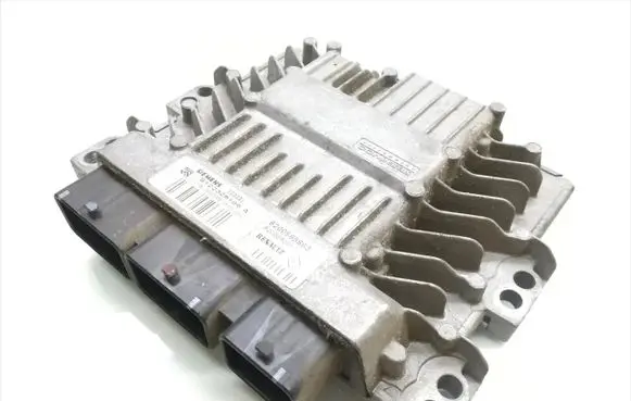 Renault Megane II Engine control unit/module 8200565863 8200592611 S122326109A