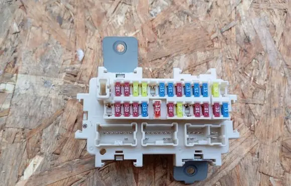 Renault Koleos I Fuse module C0066JY00A