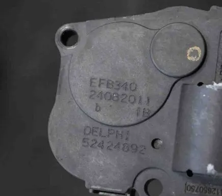 Porsche Cayenne (92A) Air flap motor/actuator 2408201152424892