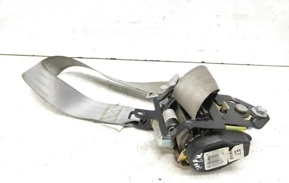 Hyundai Sonata Front seatbelt 511652600A E40434079 0434079
