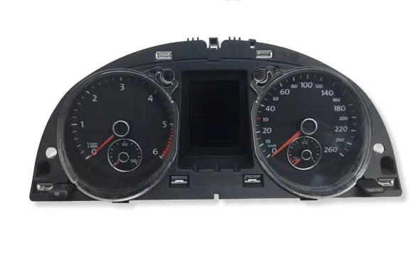Volkswagen PASSAT B7 Speedometer (instrument cluster) 3AA920880C 025907