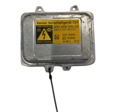 Volkswagen Golf Plus Headlight ballast module Xenon 5DV00900000 335511001962AD 023582