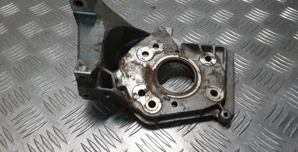 Volvo V40 Fuel pump bracket 9684778280