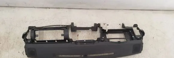 Nissan Navara D40 Dashboard 68100eb300