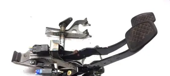 Subaru Forester SJ Accelerator throttle pedal