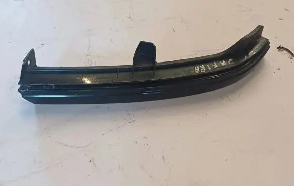 Under headlight/headlamp trim